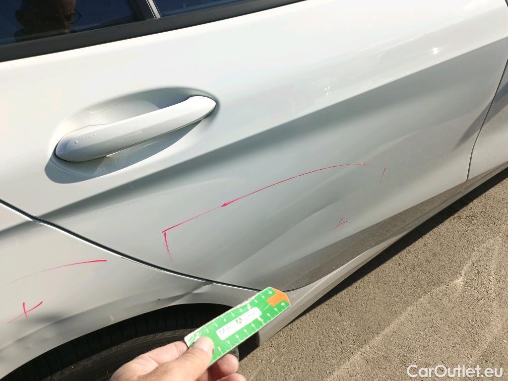  Bmw  Serie 1 BMW  / 2019 / 5P / berlina con portón 116d #9