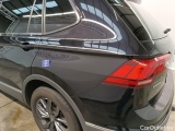  Volkswagen  Tiguan Volkswagen  Allspace 2.0 TDI DSG Life Business 5d #54