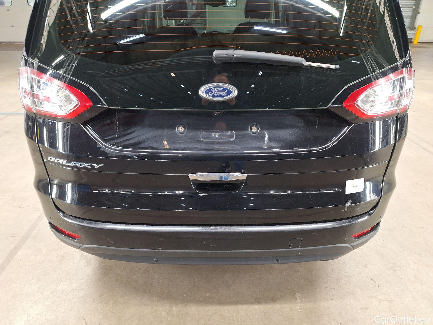  Ford  Galaxy Ford,  '15, Ford  2.0 TDCi 110kW S/S Aut. Titanium 5d 7pl #37