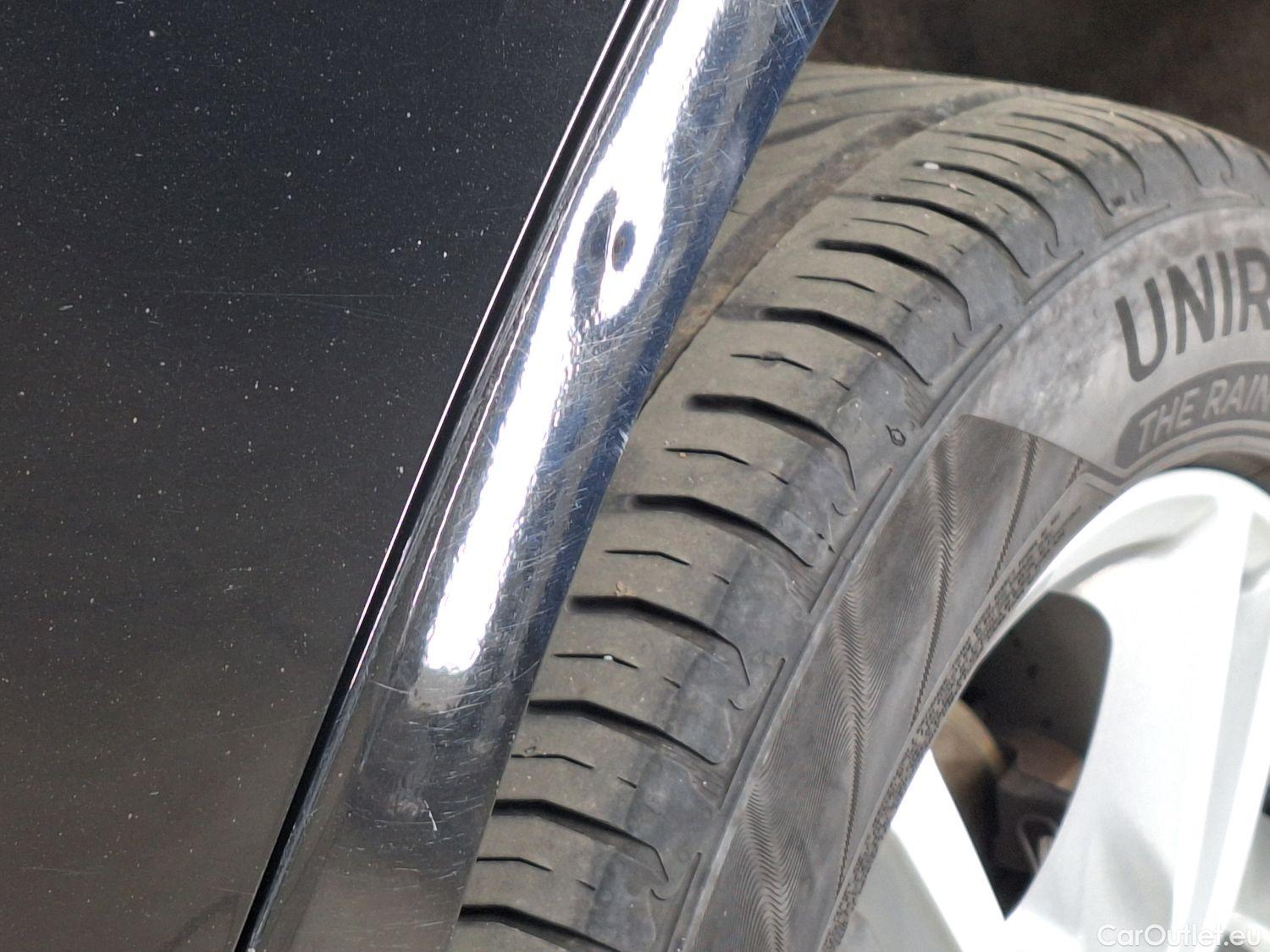  Ford  Galaxy Ford,  '15, Ford  2.0 TDCi 110kW S/S Aut. Titanium 5d 7pl #24