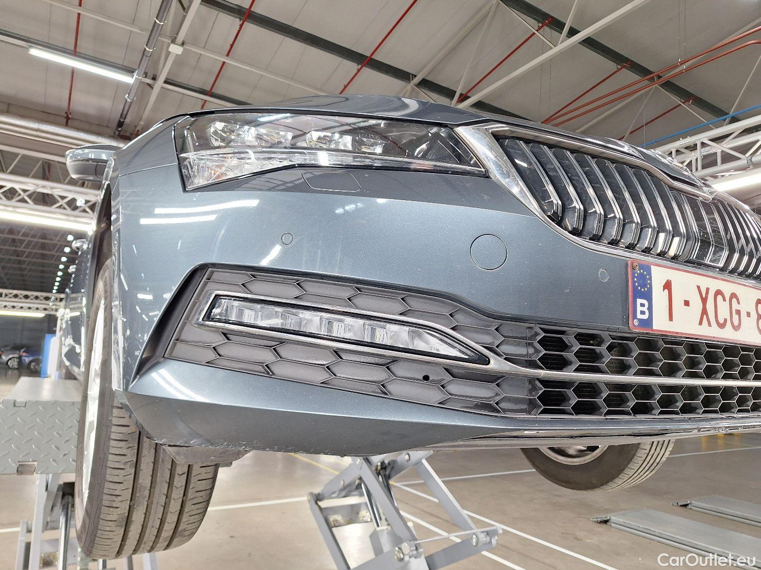  Skoda  Superb Skoda,  Combi FL'19, Skoda  Combi 1.5 TSI ACT 110kW Style 5d #1