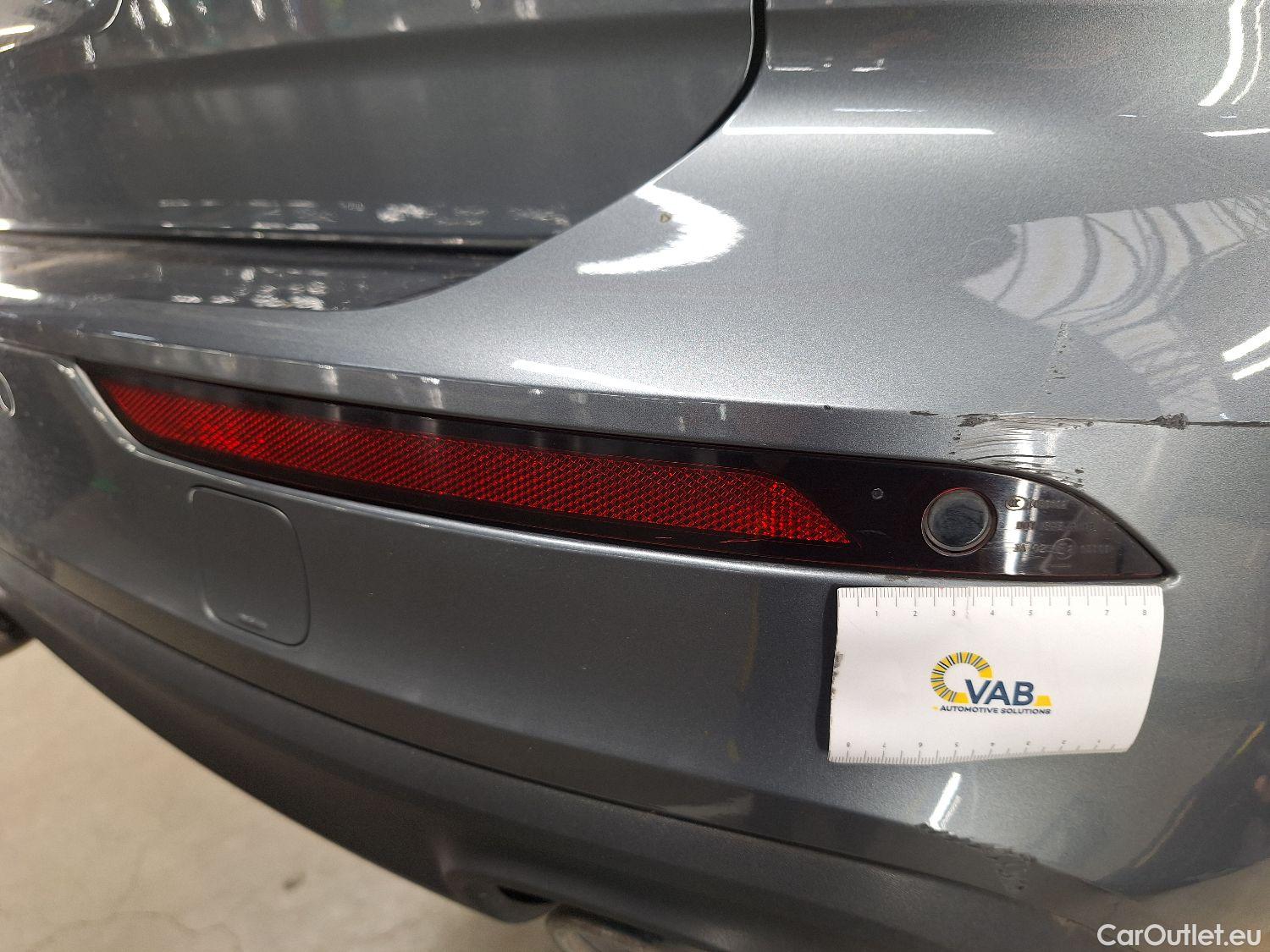  Volvo  V60 Volvo,  '18, Volvo  D3 Geartronic Momentum Pro 5d #26