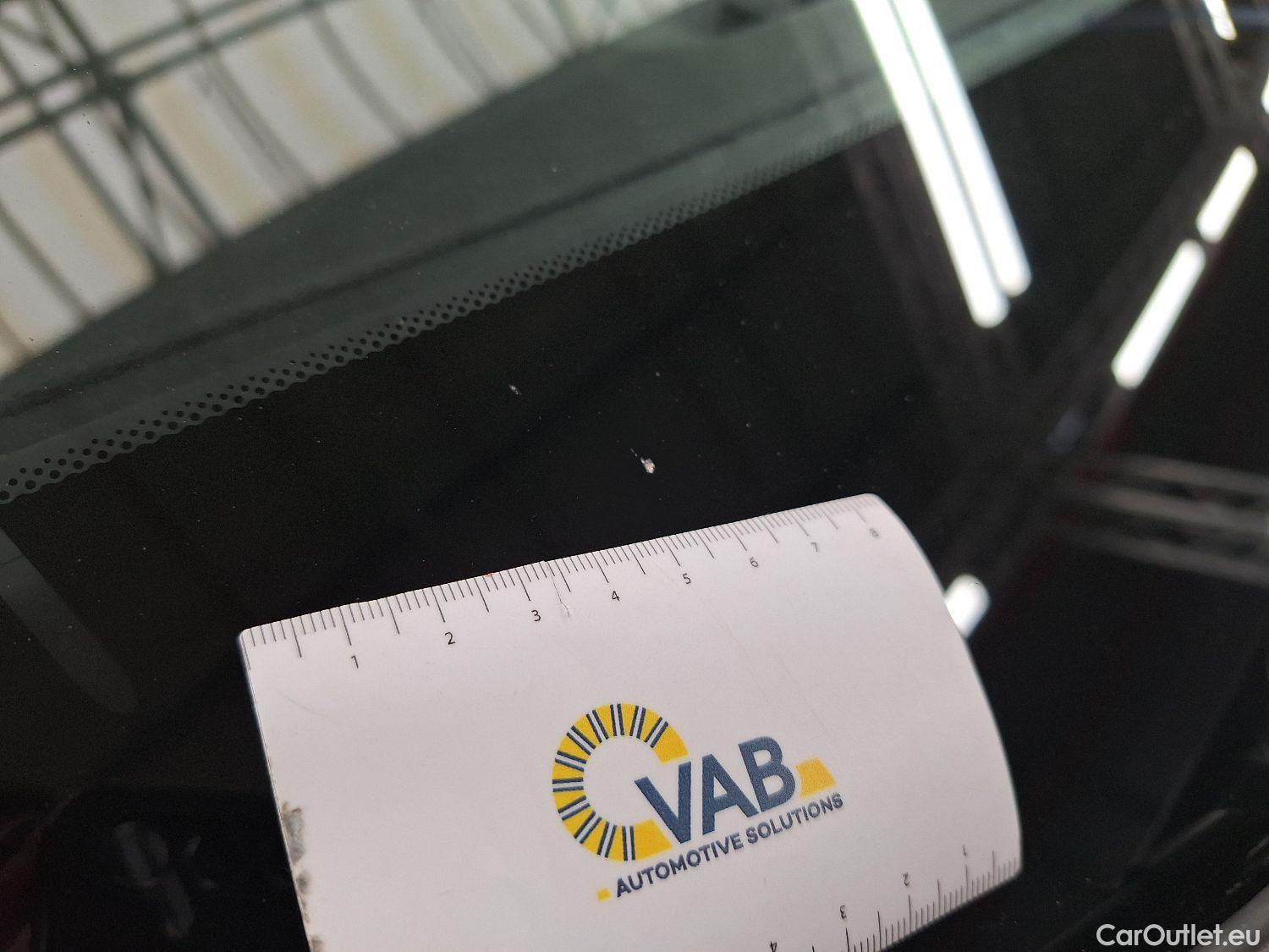  Volvo  V60 Volvo,  '18, Volvo  D3 Geartronic Momentum Pro 5d #44