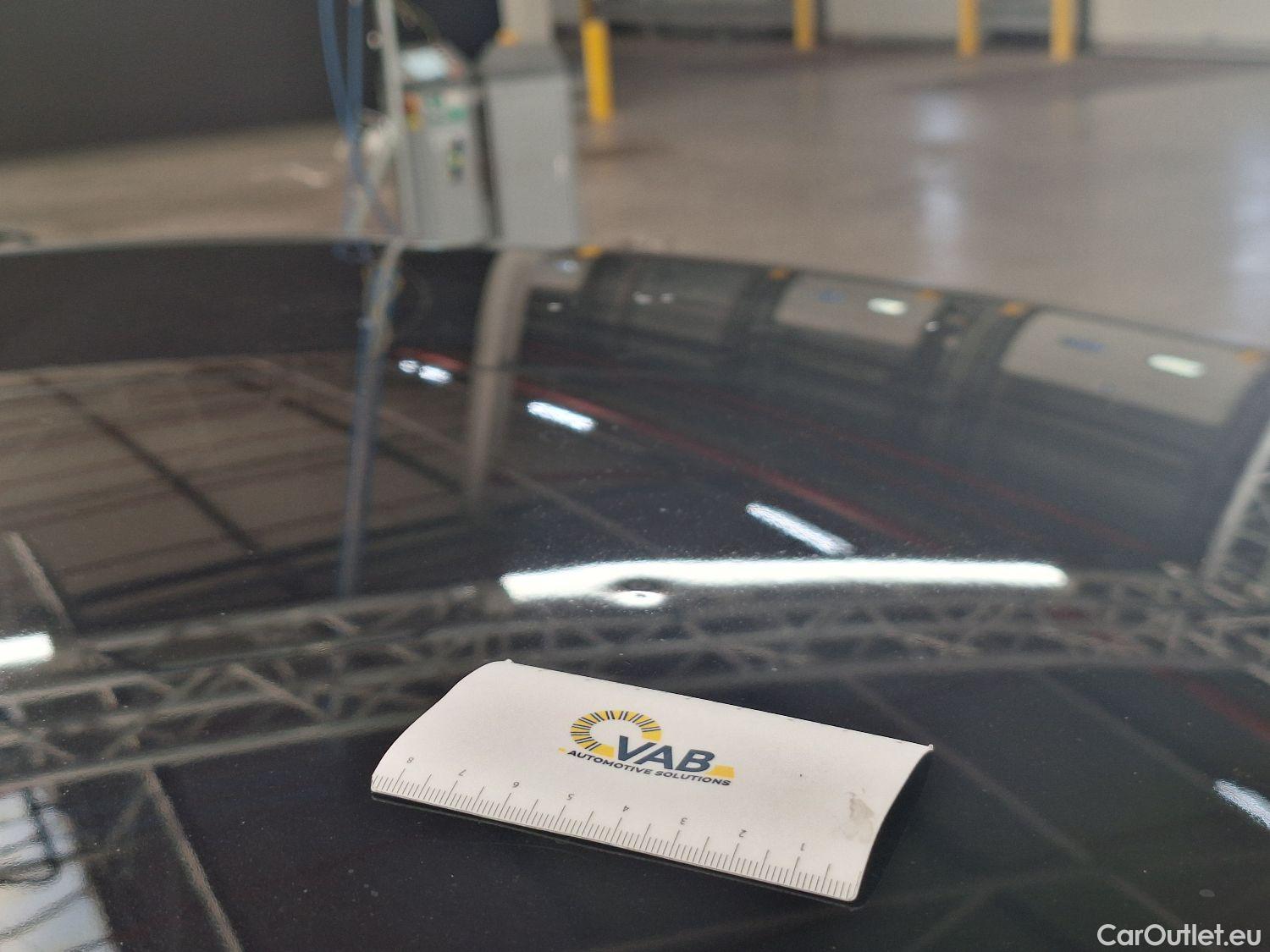  Mercedes  A-Klasse Mercedes, A-Class Berline '18, Mercedes-Benz  Limousine A 180 d DCT Busin #21