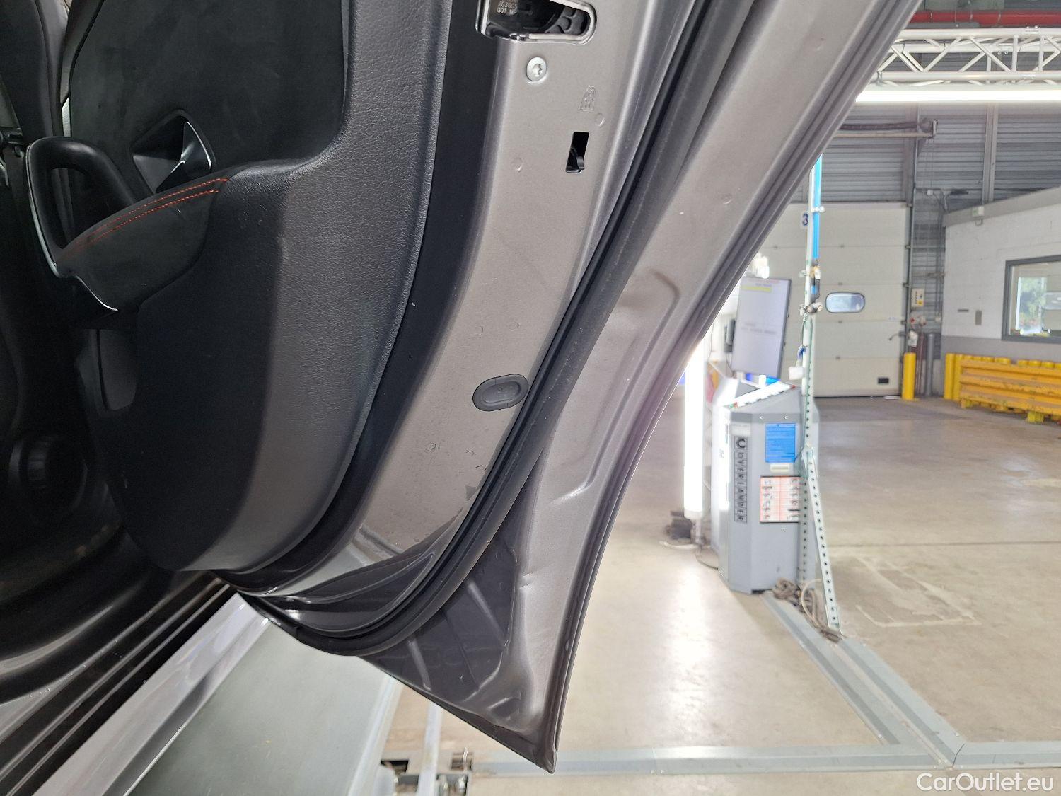  Mercedes  CLA-Klasse Mercedes, CLA-Class '19, Mercedes-Benz CLA CLA 180 d Business Solution Aut.!!NO COC!! #33