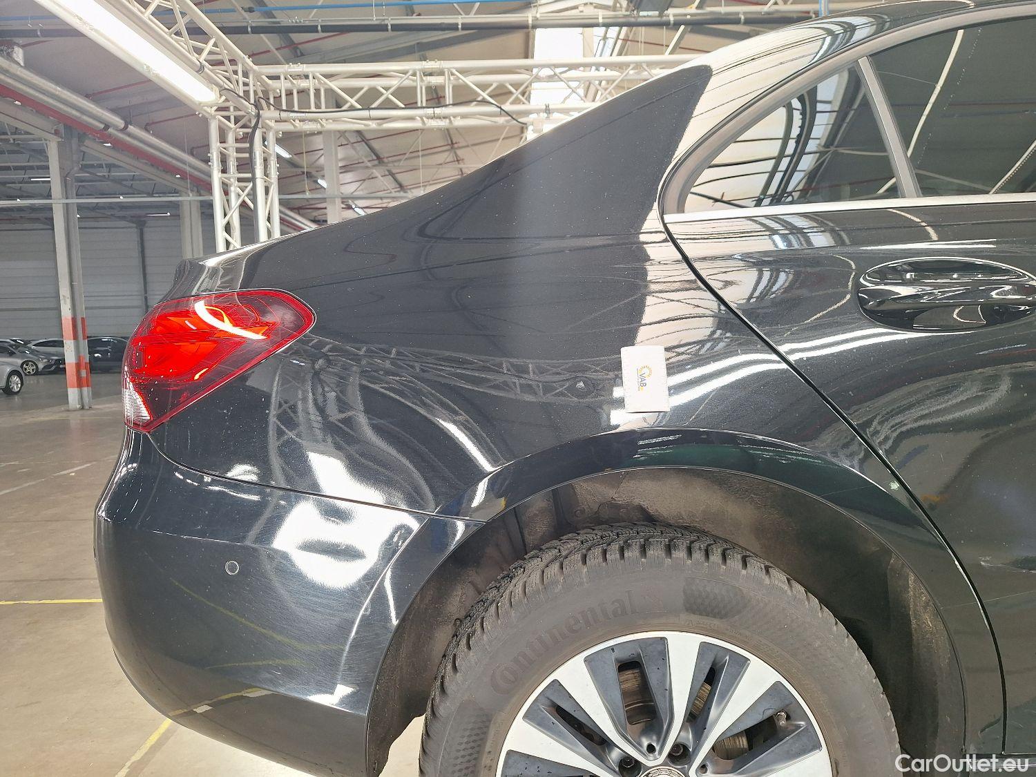  Mercedes  A-Klasse Mercedes, A-Class Berline '18, Mercedes-Benz  Limousine A 180 d DCT Busin #16