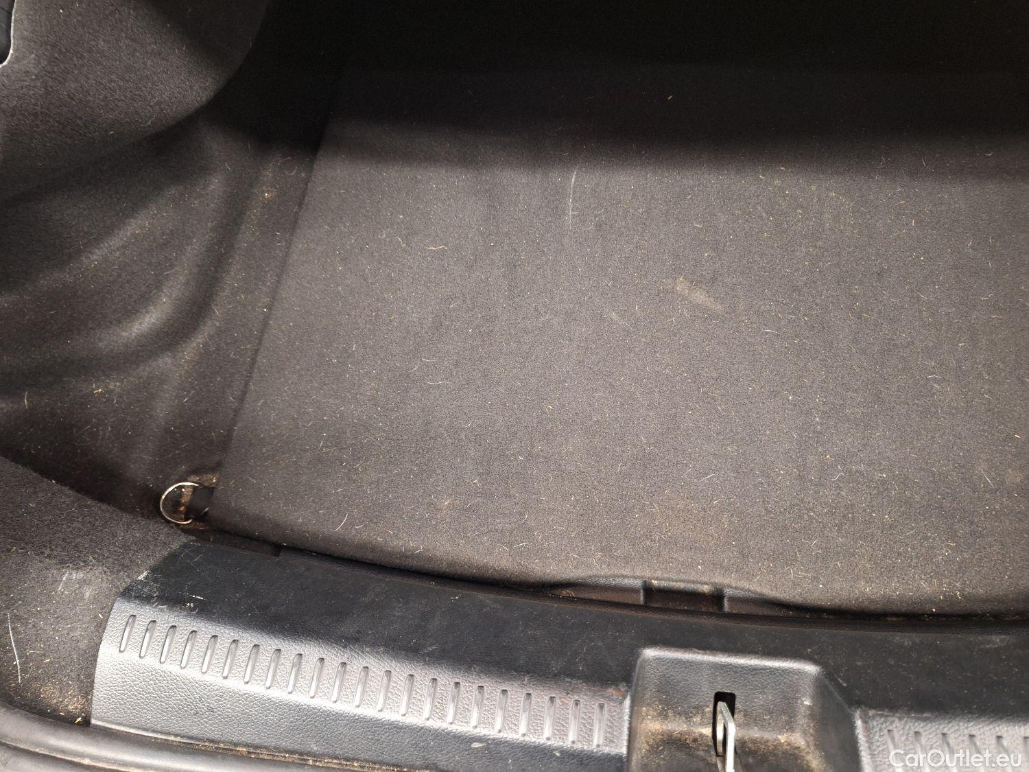  Mercedes  CLA-Klasse Mercedes, CLA-Class '19, Mercedes-Benz CLA CLA 180 d Business Solution Aut.!!NO COC!! #85