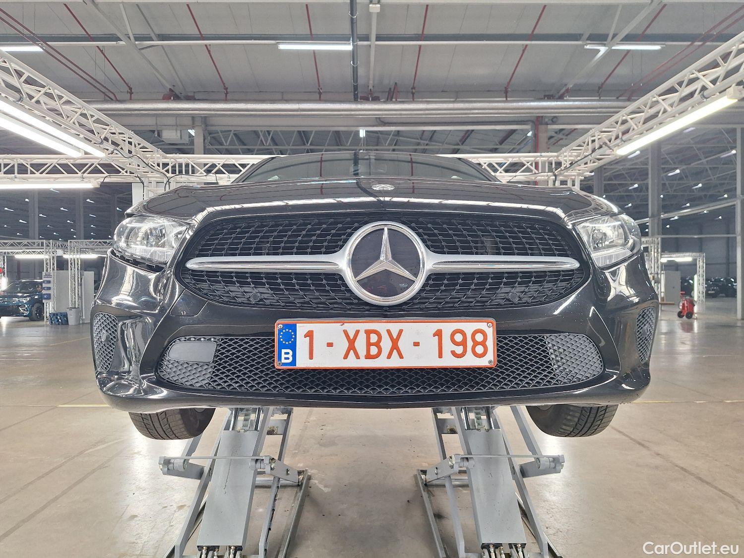  Mercedes  A-Klasse Mercedes, A-Class Berline '18, Mercedes-Benz  Limousine A 180 d DCT Busin #7