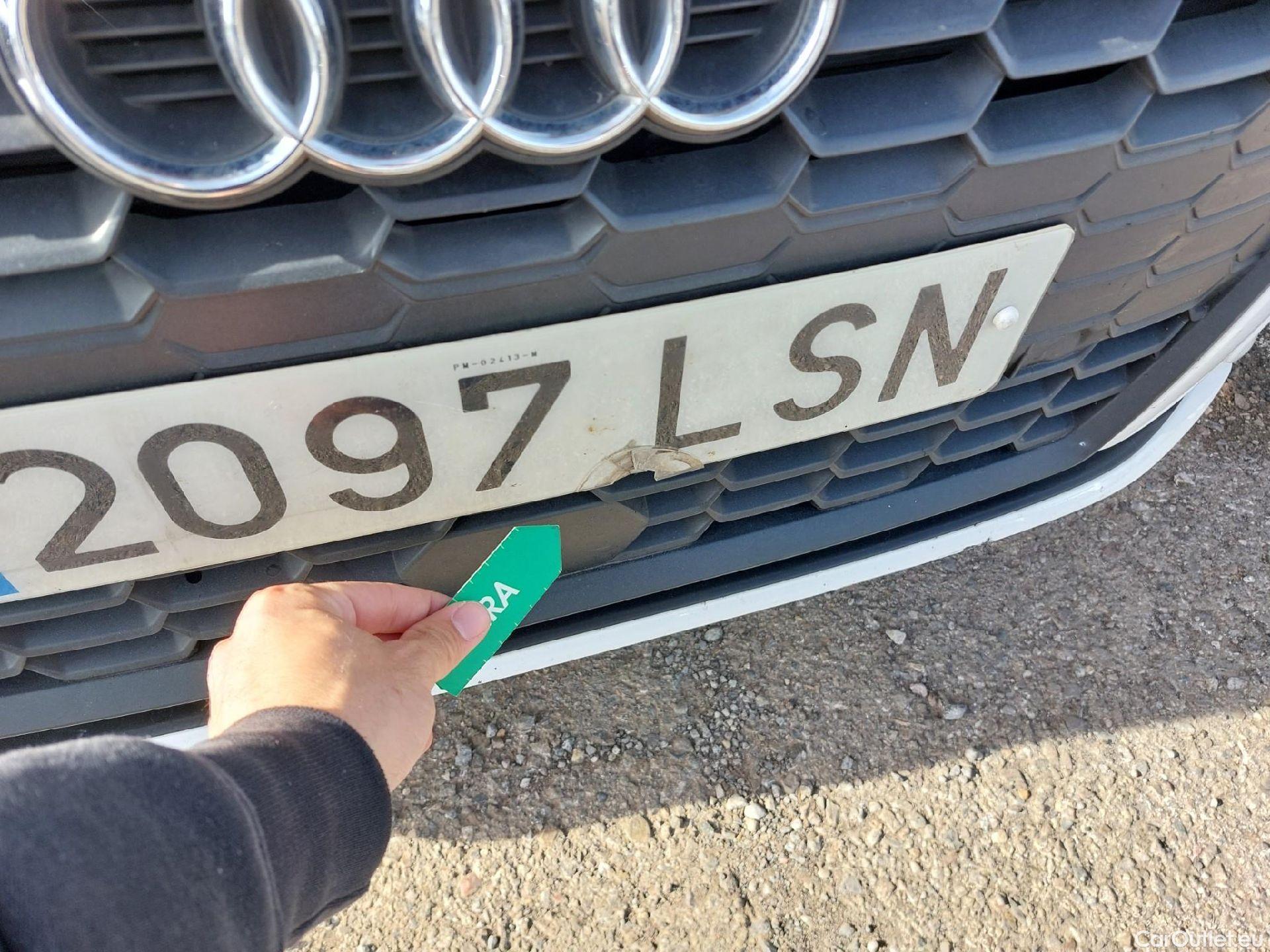  Audi  A3 AUDI  / 2020 / 5P / berlina con portón Sportback 30 TFSI 81kW (110CV) S tronic #4