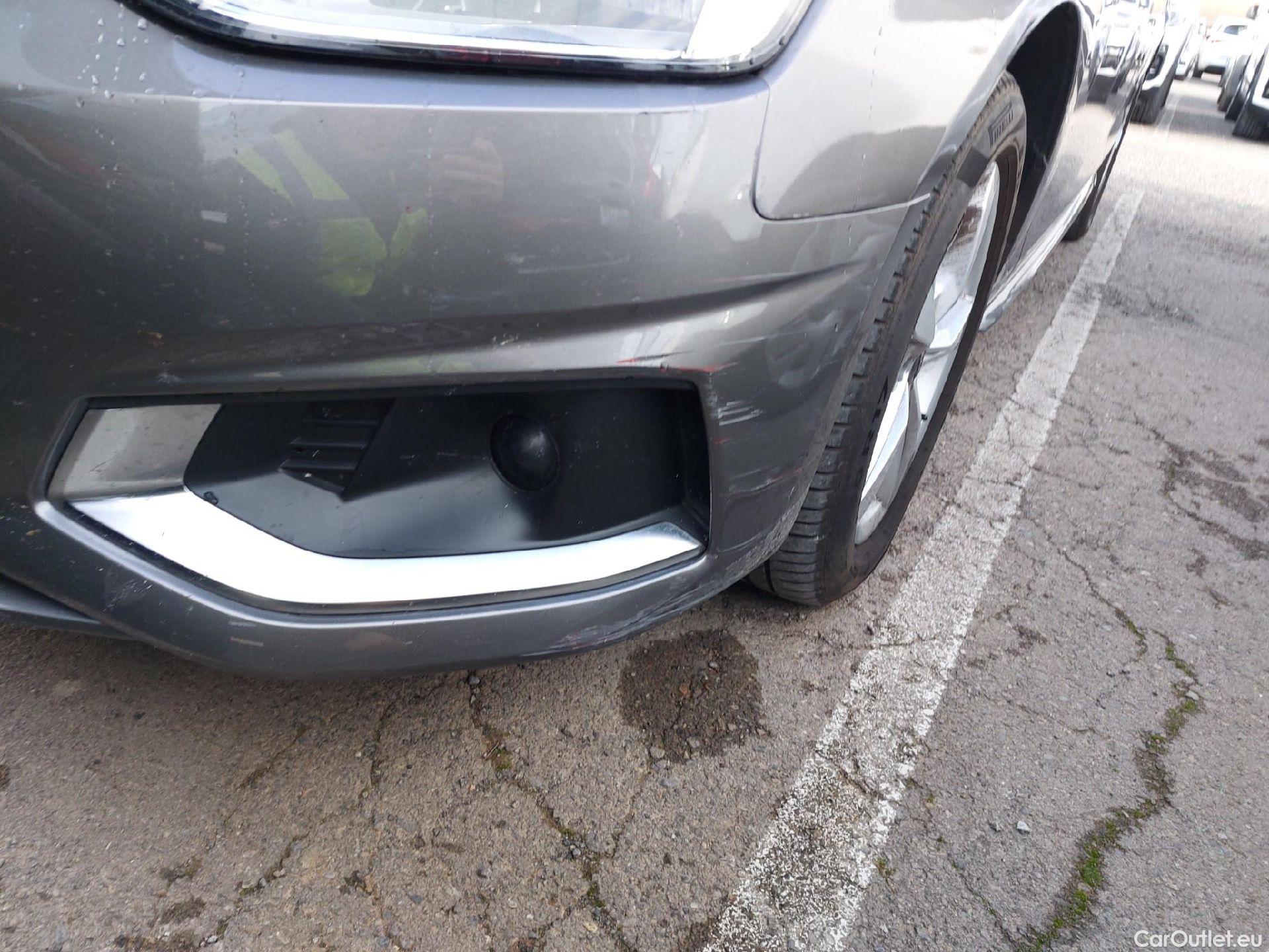  Audi  A4 AUDI  / 2019 / 5P / familiar Avant Advanced 35 TDI 120kW S tronic #2