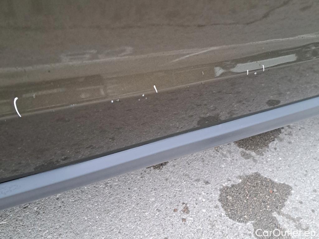  Audi  Q5 AUDI  5p 1G todoterreno 2.0 TDI clean 190CV quatt S tro Advanced #4