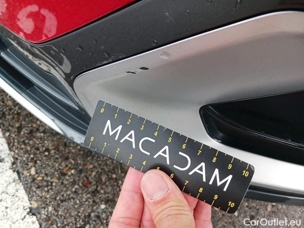  Audi  Q2 AUDI  / 2016 / 5P / todoterreno Design 30 TDI 85kW (116CV) #14