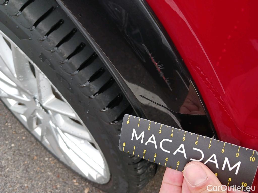  Audi  Q2 AUDI  / 2016 / 5P / todoterreno Design 30 TDI 85kW (116CV) #12