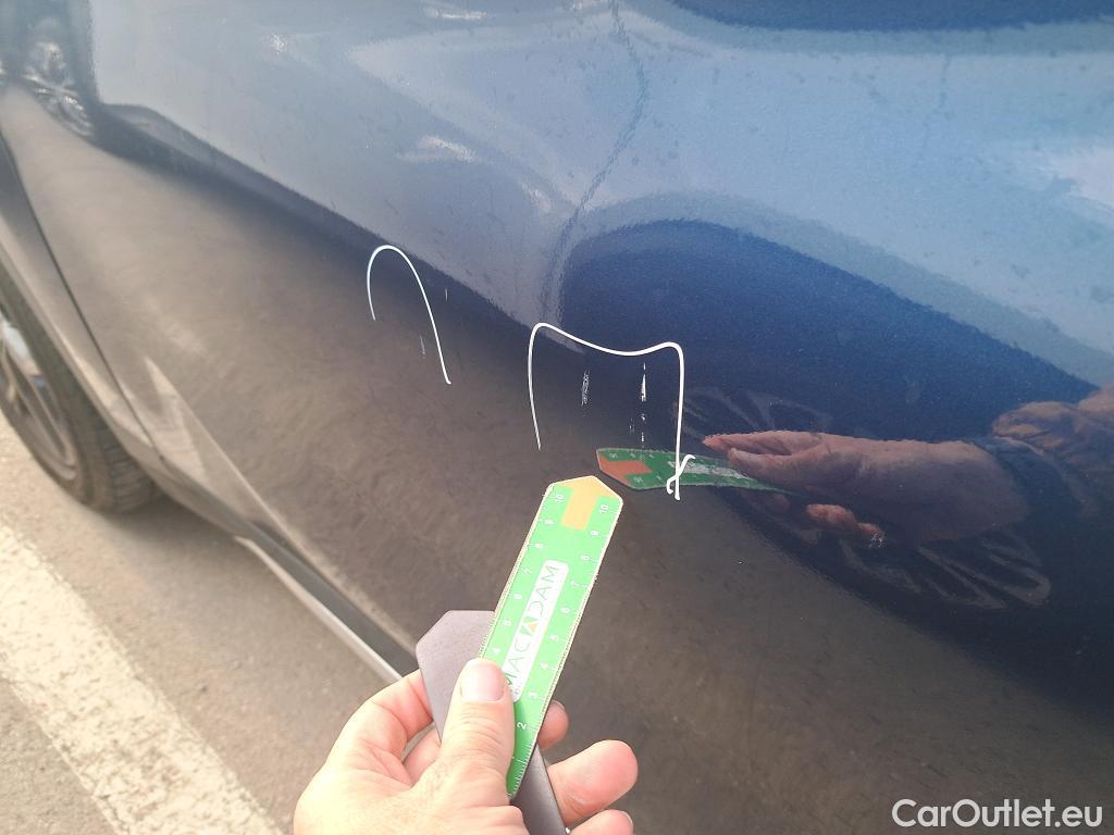  Bmw  X1 BMW  / 2019 / 5P / todoterreno sDrive18d #4