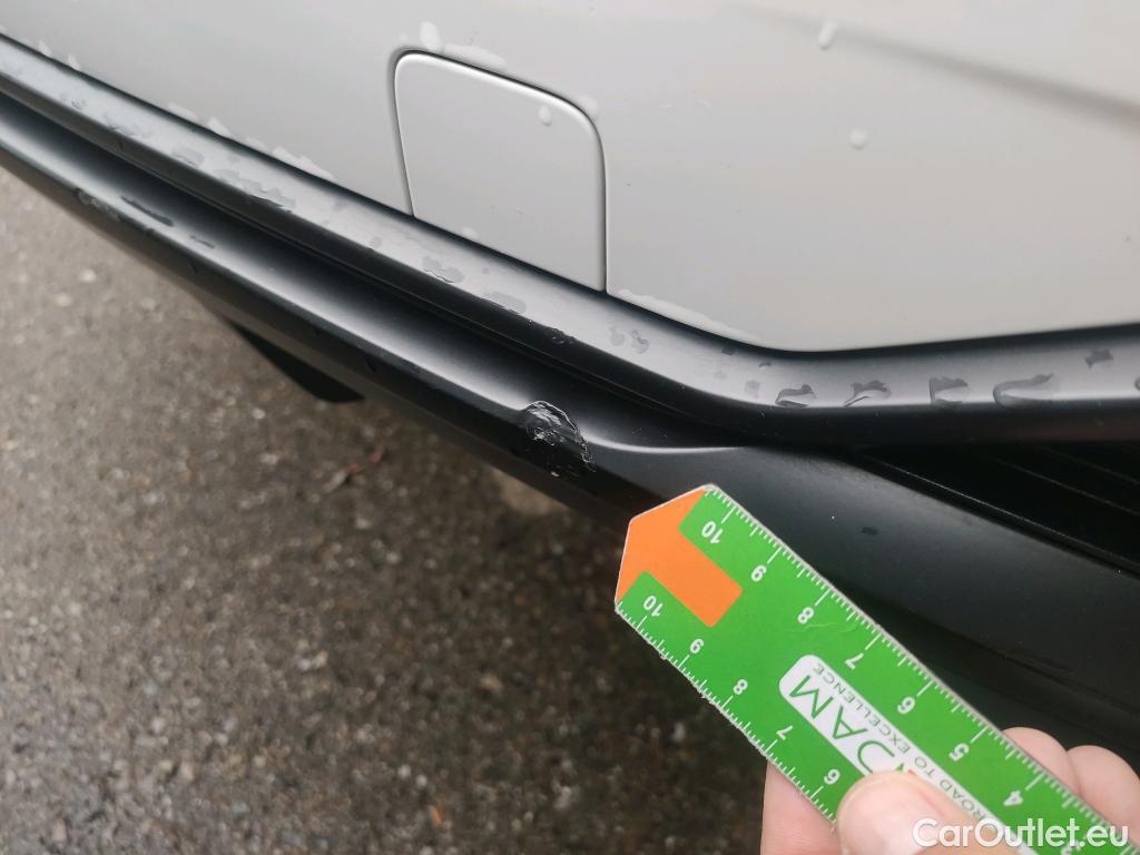  Audi  Q3 AUDI  / 2018 / 5P / todoterreno 45 TFSI e 180kW S tronic S Line #4