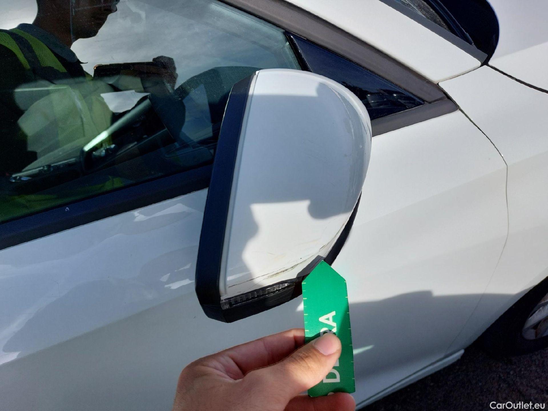  Audi  A3 AUDI  / 2020 / 5P / berlina con portón Sportback 30 TFSI 81kW (110CV) S tronic #42