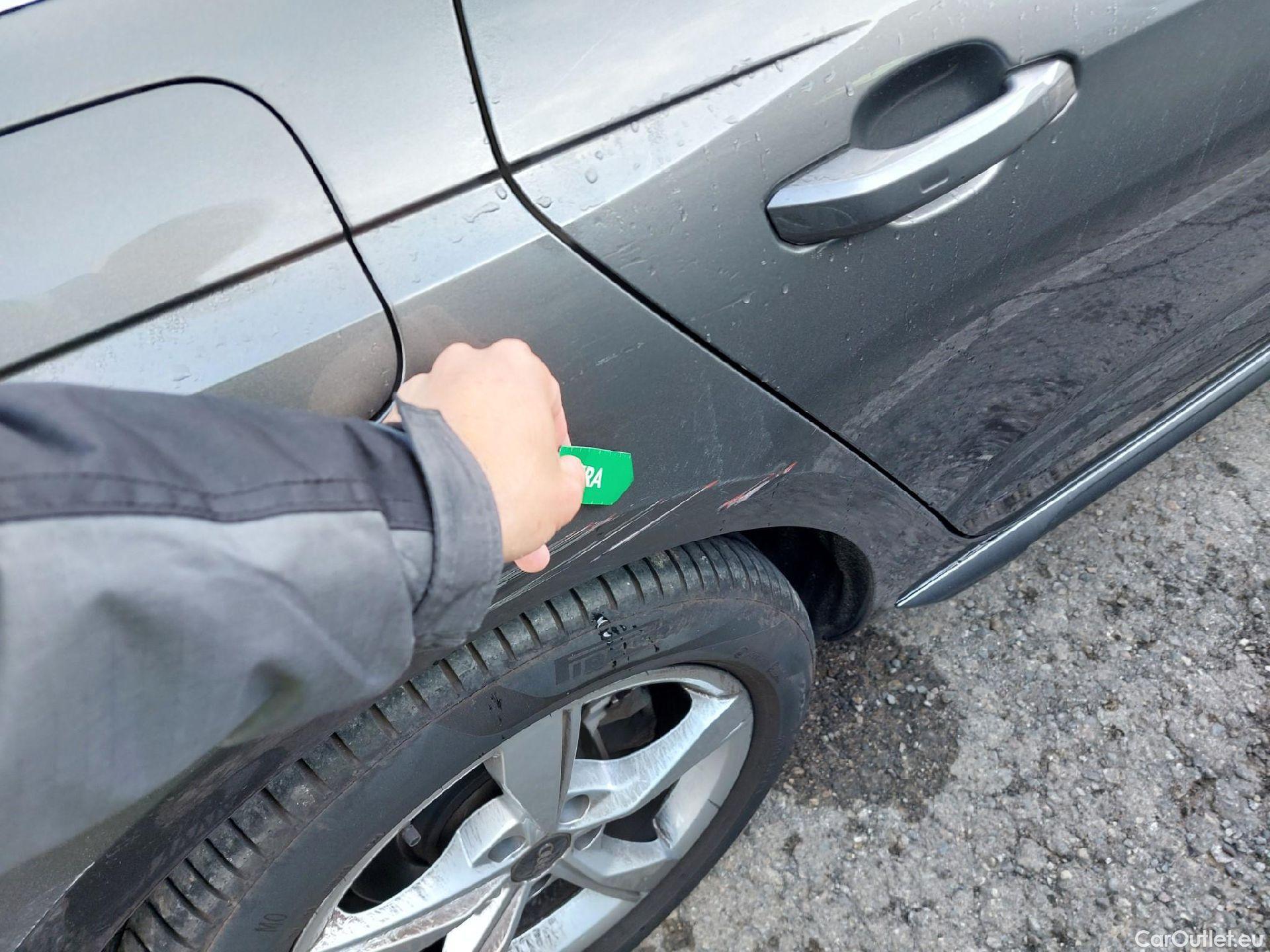  Audi  A4 AUDI  / 2019 / 5P / familiar Avant Advanced 35 TDI 120kW S tronic #11