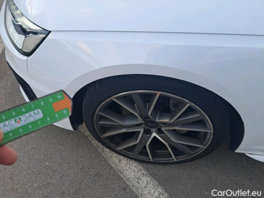  Audi  A4 AUDI  / 2019 / 5P / familiar Avant Black line 40 TDI 140kW quat S tro #18