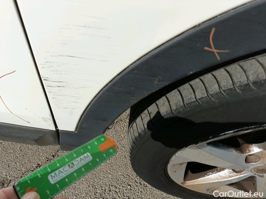  Nissan  Qashqai NISSAN  / 2017 / 5P / todoterreno dCi 85 kW (115 CV) ACENTA #48