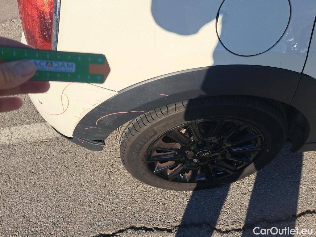  Mini  Cooper MINI MINI / 2014 / 5P / berlina con portón ONE 5 PUERTAS (CX) #33