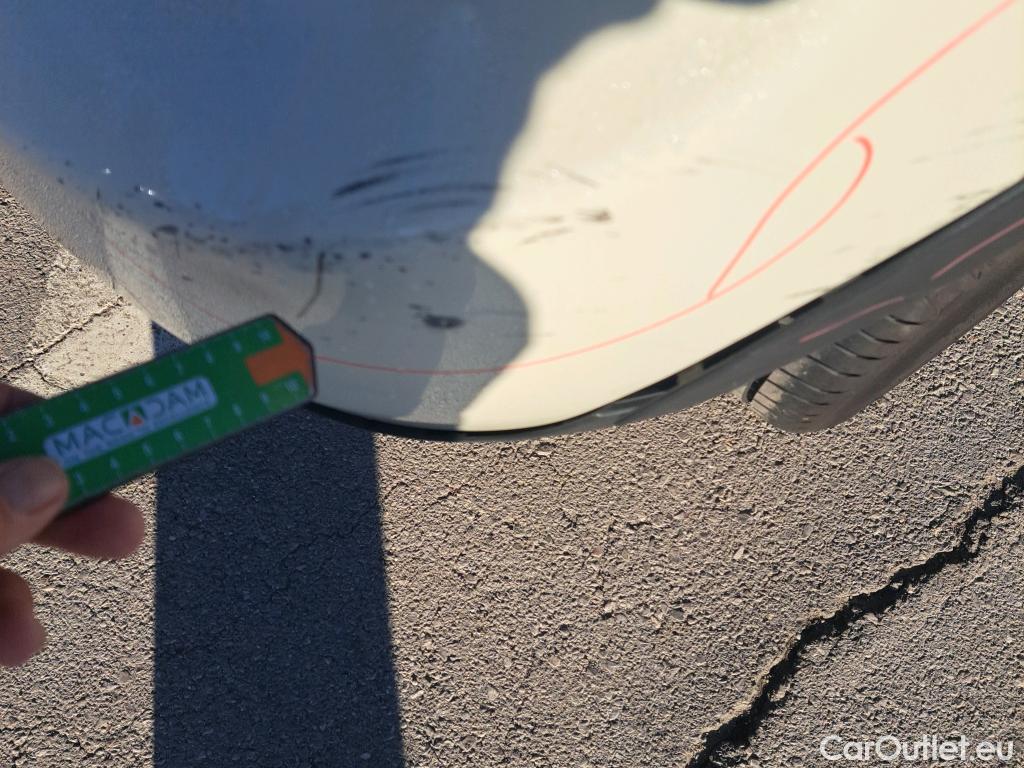  Mini  Cooper MINI MINI / 2014 / 5P / berlina con portón ONE 5 PUERTAS (CX) #23