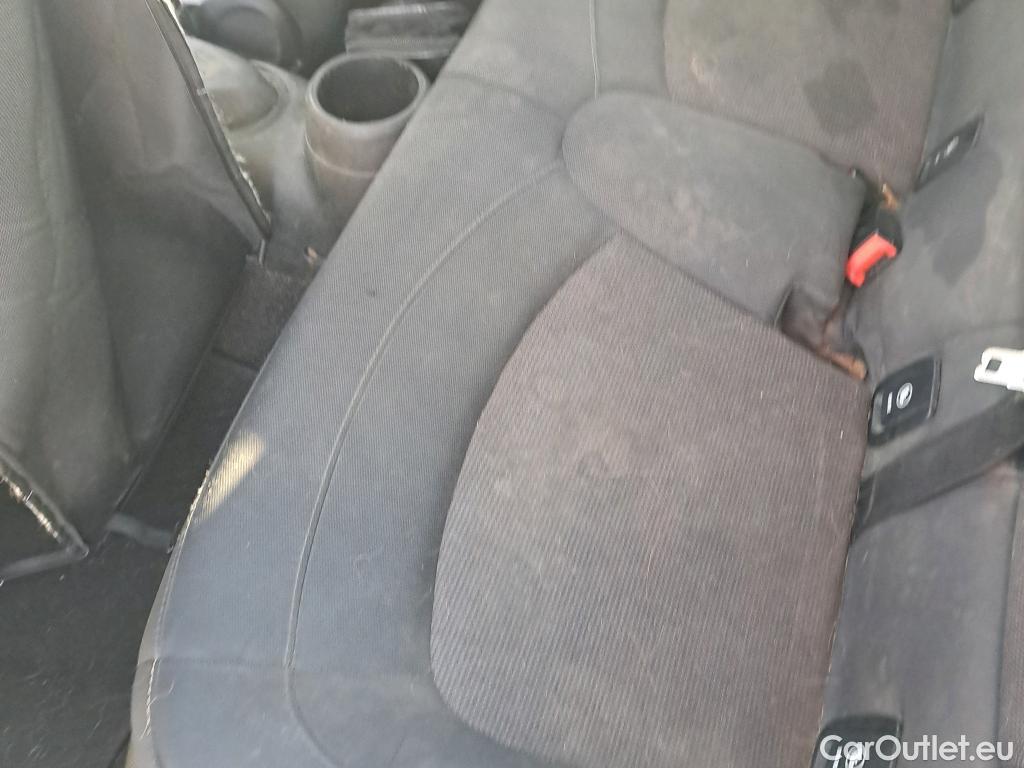  Mini  Cooper MINI MINI / 2014 / 5P / berlina con portón ONE 5 PUERTAS (CX) #10