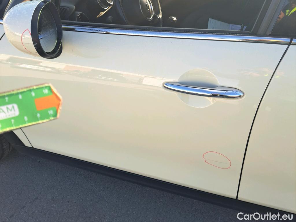  Mini  Cooper MINI MINI / 2014 / 5P / berlina con portón ONE 5 PUERTAS (CX) #26