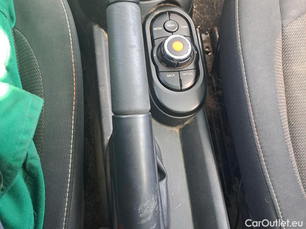  Mini  Cooper MINI MINI / 2014 / 5P / berlina con portón ONE 5 PUERTAS (CX) #14