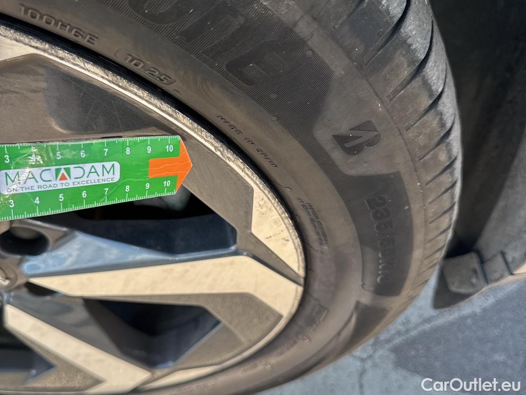  Nissan  Qashqai NISSAN  / 2021 / 5P / todoterreno DIG-T 116kW mHEV Xtronic 4x4 N-Connecta #11