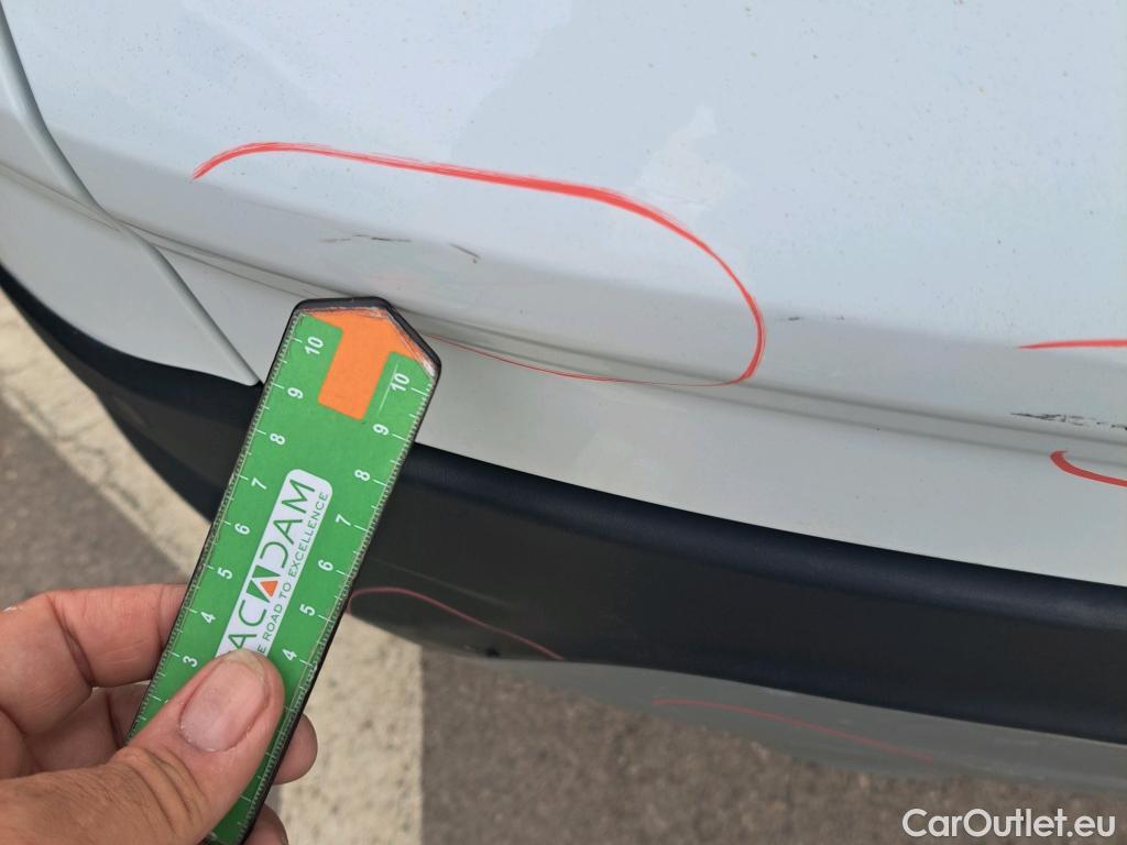  Ford  Kuga FORD  / 2016 / 5P / todoterreno 1.5 EcoBoost 88kW 4x2 Trend+ (CX) #30