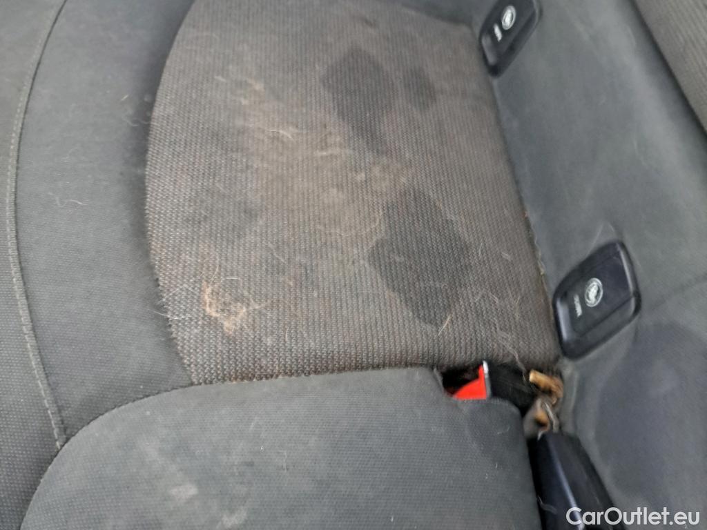  Mini  Cooper MINI MINI / 2014 / 5P / berlina con portón ONE 5 PUERTAS (CX) #12