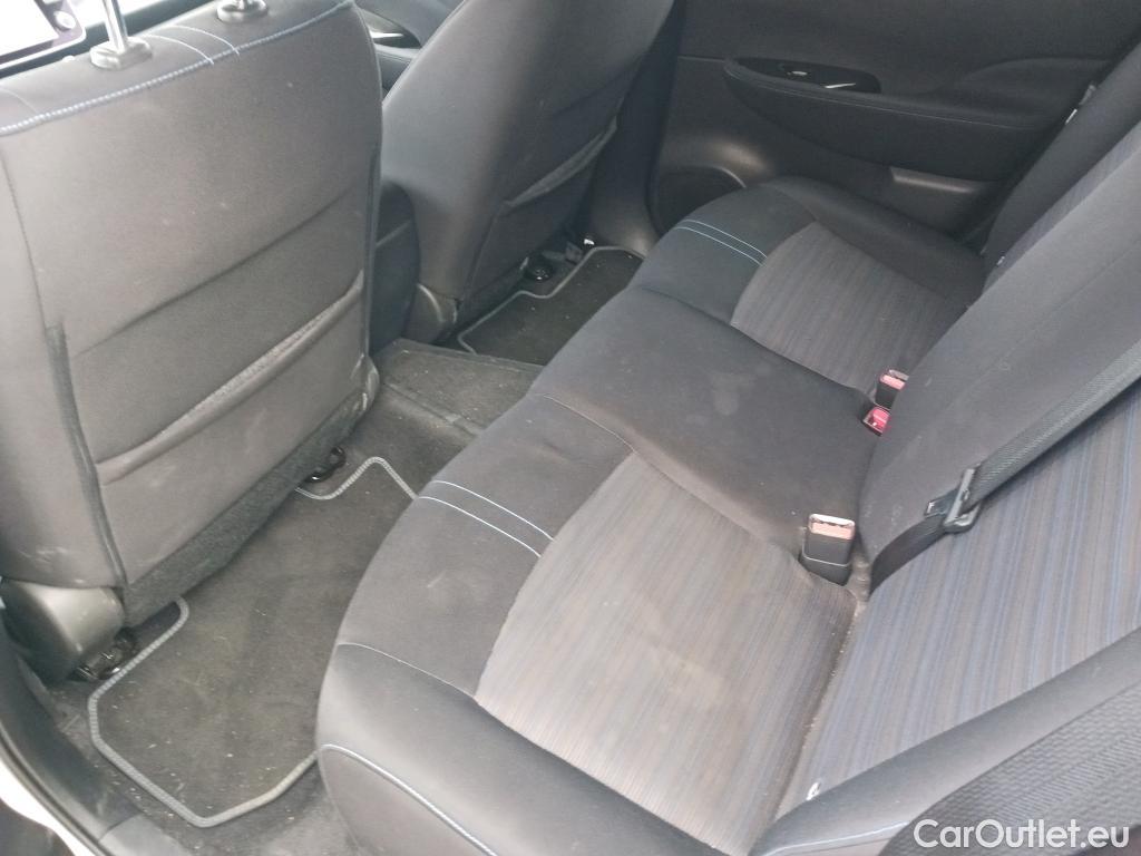  Nissan  Leaf NISSAN  / 2017 / 5P / berlina con portón 40kWh N-Connecta #13