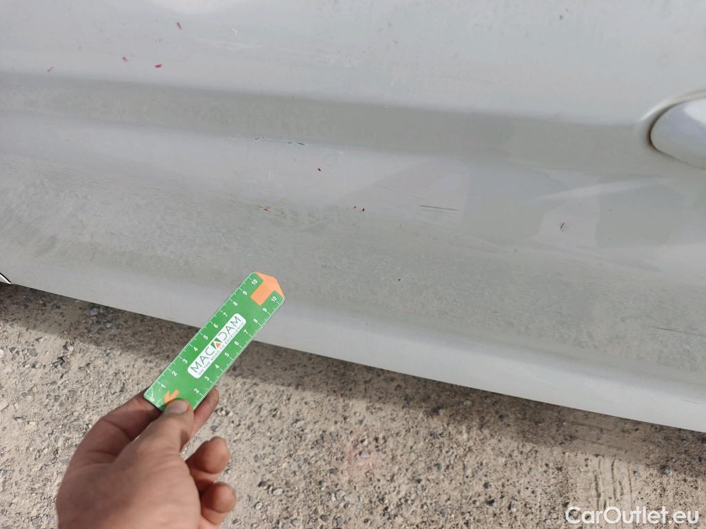  Ford  Fiesta FORD  5p 7G berlina con portón 1.5 TDCi 63kW Trend+ 5p #12