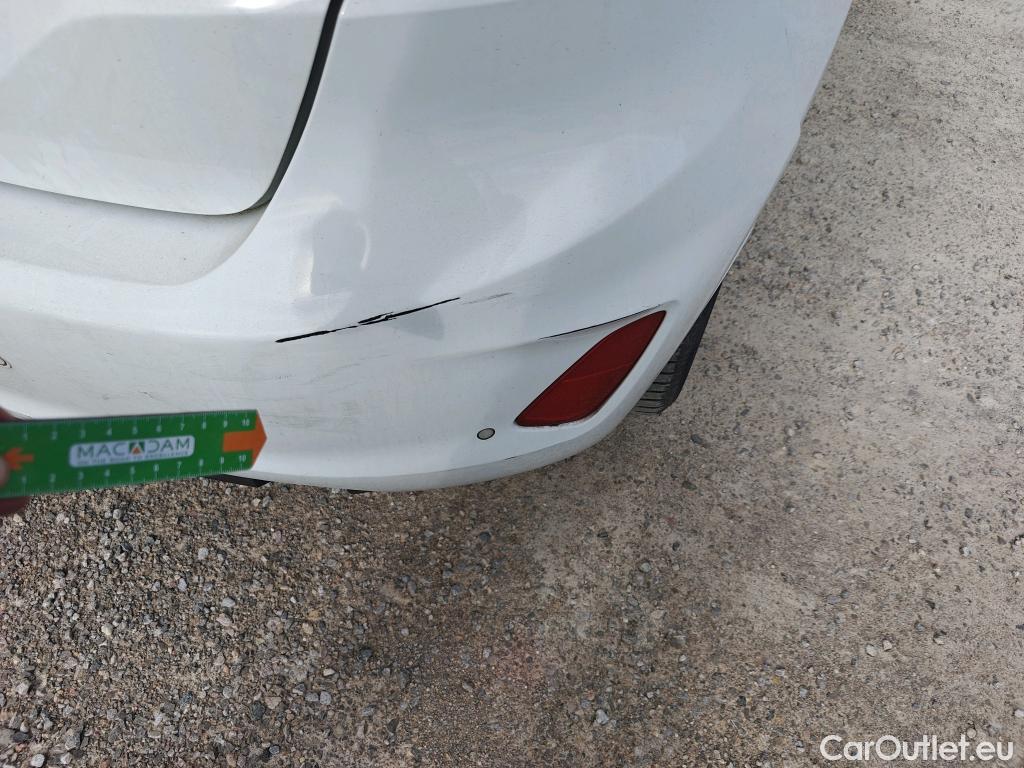  Ford  Fiesta FORD  5p 7G berlina con portón 1.5 TDCi 63kW Trend+ 5p #31