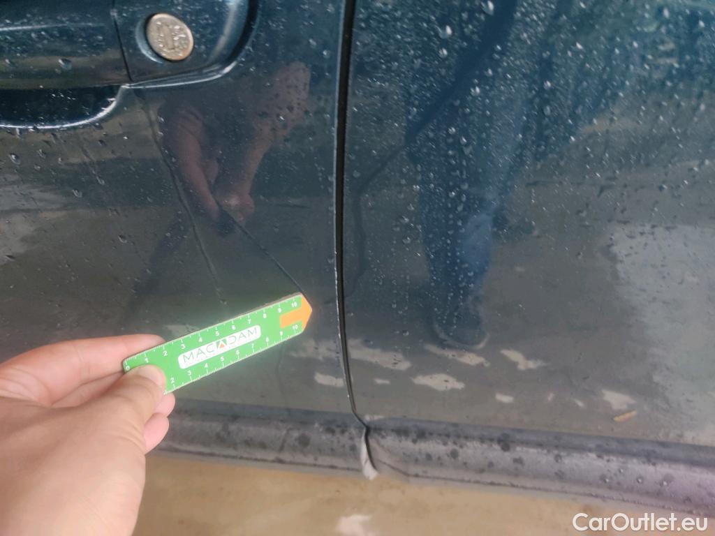  Peugeot  3008 PEUGEOT  / 2020 / 5P / todoterreno 1.5 BlueHDi 96kW (130CV) S&S Active Pack (CM) #4