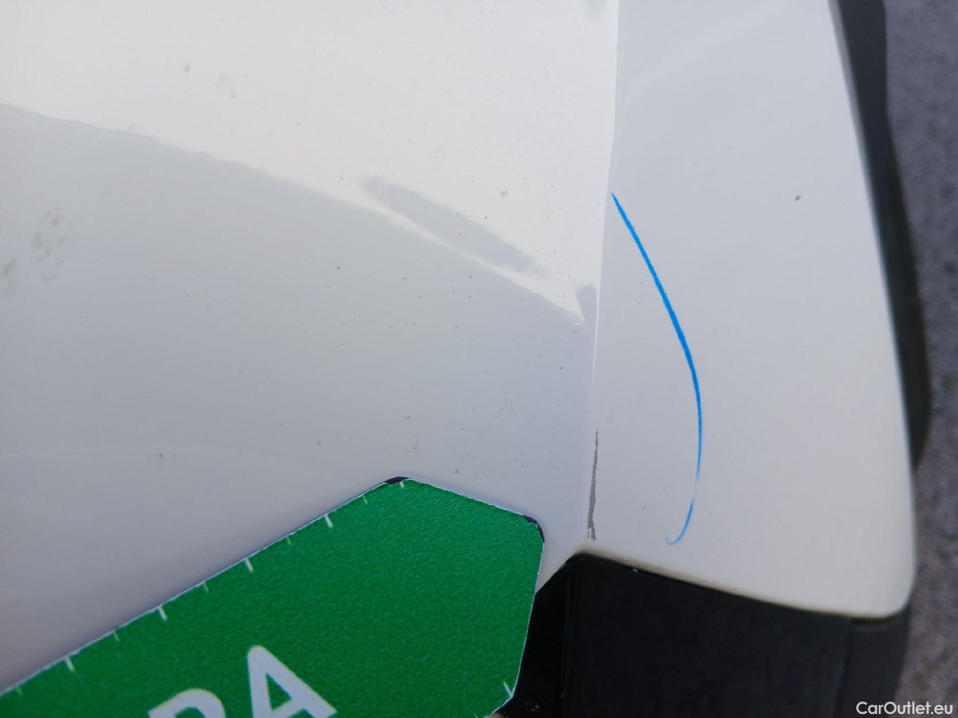  Peugeot  2008 PEUGEOT  / 2019 / 5P / todoterreno Active BlueHDI 81kW (110CV) #11