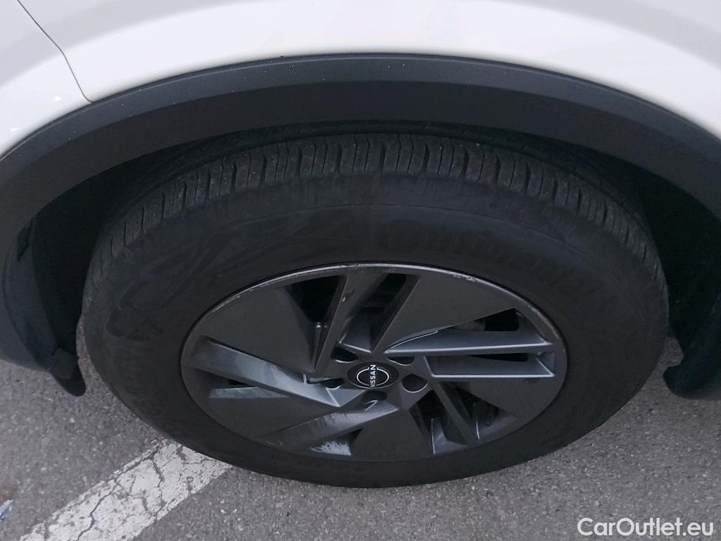  Nissan  Qashqai NISSAN  / 2021 / 5P / todoterreno DIG-T 103kW (140CV) mHEV 4x2 Acenta #11