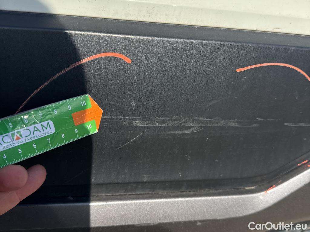  Nissan  Qashqai NISSAN  / 2021 / 5P / todoterreno DIG-T 116kW mHEV Xtronic 4x4 N-Connecta #40