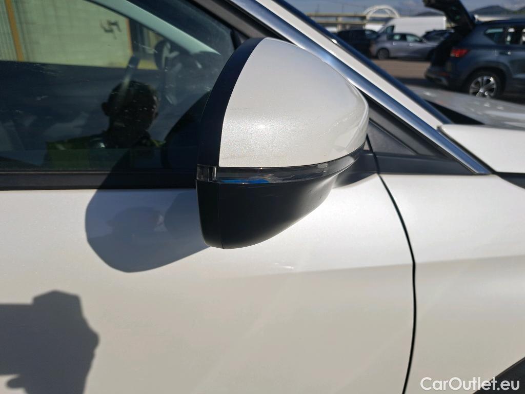  Peugeot  3008 PEUGEOT  / 2020 / 5P / todoterreno 1.5 BlueHDi 96kW (130CV) S&S Active Pack (AC4) #24