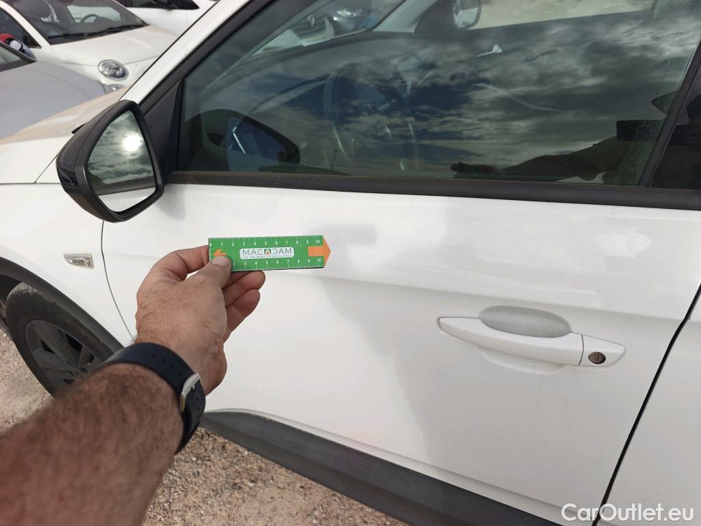  Opel   Grandland X OPEL Grandland / 2021 / 5P / todoterreno 1.5 CDTi Business Edition Auto #3