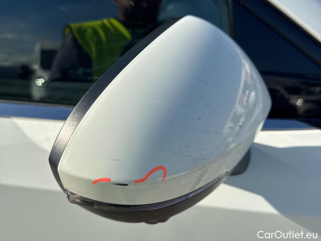  Nissan  Qashqai NISSAN  / 2021 / 5P / todoterreno DIG-T 116kW mHEV Xtronic 4x4 N-Connecta #45