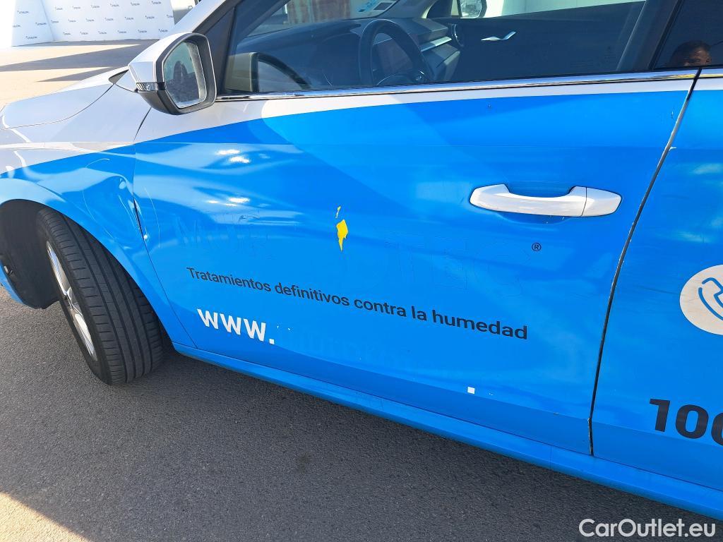  Skoda  Fabia SKODA  / 2021 / 5P / berlina con portón 1.0 TSI 70KW (95CV) Ambition #23