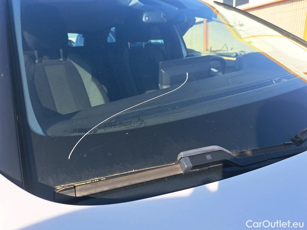  Peugeot  3008 PEUGEOT  / 2020 / 5P / todoterreno 1.5 BlueHDi 96kW (130CV) S&S Active Pack (AC4) #1