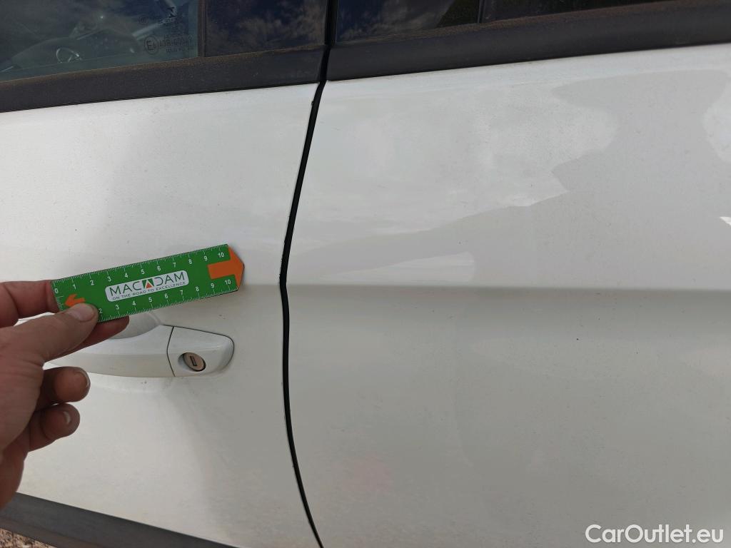  Opel   Grandland X OPEL Grandland / 2021 / 5P / todoterreno 1.5 CDTi Business Edition Auto #4