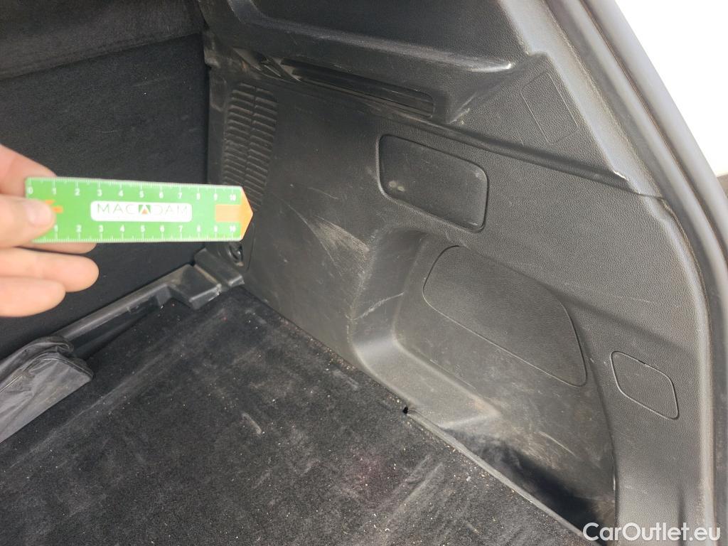  Opel   Grandland X OPEL Grandland / 2021 / 5P / todoterreno 1.5 CDTi Business Edition Auto #19