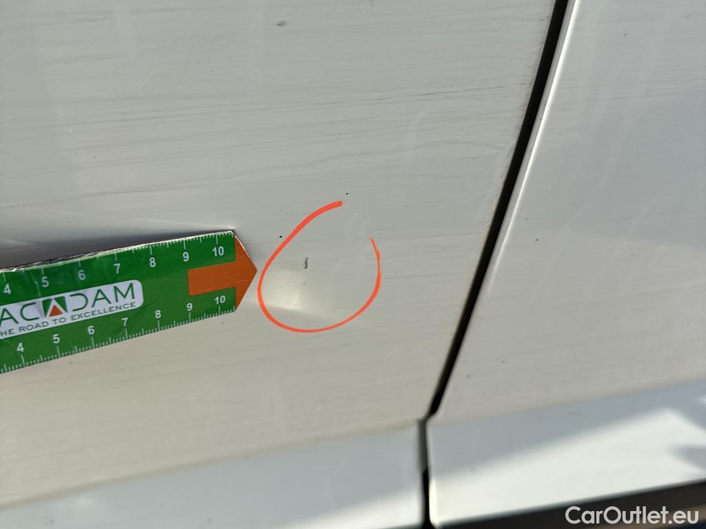  Nissan  Qashqai NISSAN  / 2021 / 5P / todoterreno DIG-T 116kW mHEV Xtronic 4x4 N-Connecta #21