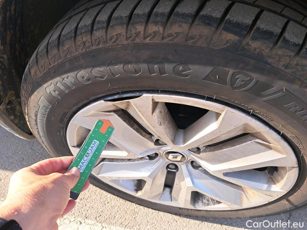  Renault  Captur RENAULT  / 2020 / 5P / todoterreno Intens TCe 90 #18