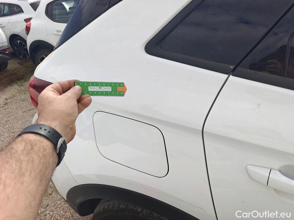  Opel   Grandland X OPEL Grandland / 2021 / 5P / todoterreno 1.5 CDTi Business Edition Auto #11