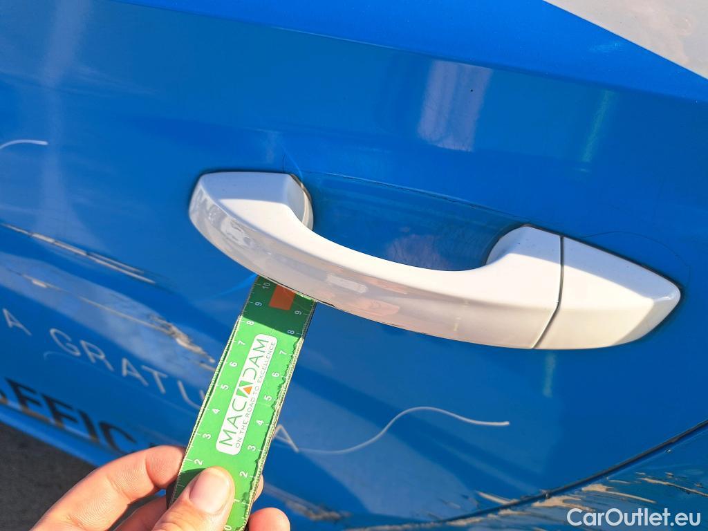  Skoda  Fabia SKODA  / 2021 / 5P / berlina con portón 1.0 TSI 70KW (95CV) Ambition #71