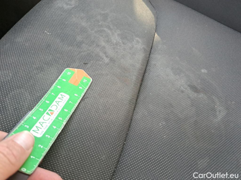  Skoda  Fabia SKODA  / 2021 / 5P / berlina con portón 1.0 TSI 70KW (95CV) Ambition #36